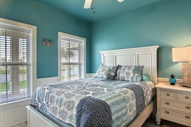 Cinnamon Shore- Coastal Hideaway 230 Be