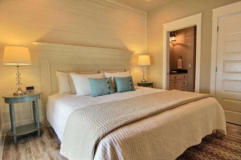 Cinnamon Shore- Family Tides 115 Se