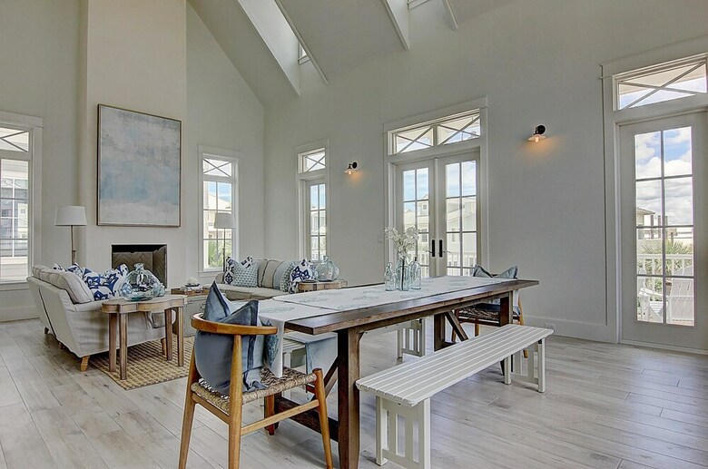 Cinnamon Shore- Southern Charm 259 Be