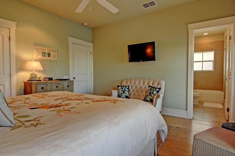 Cinnamon Shore- The Veranda 141 Be