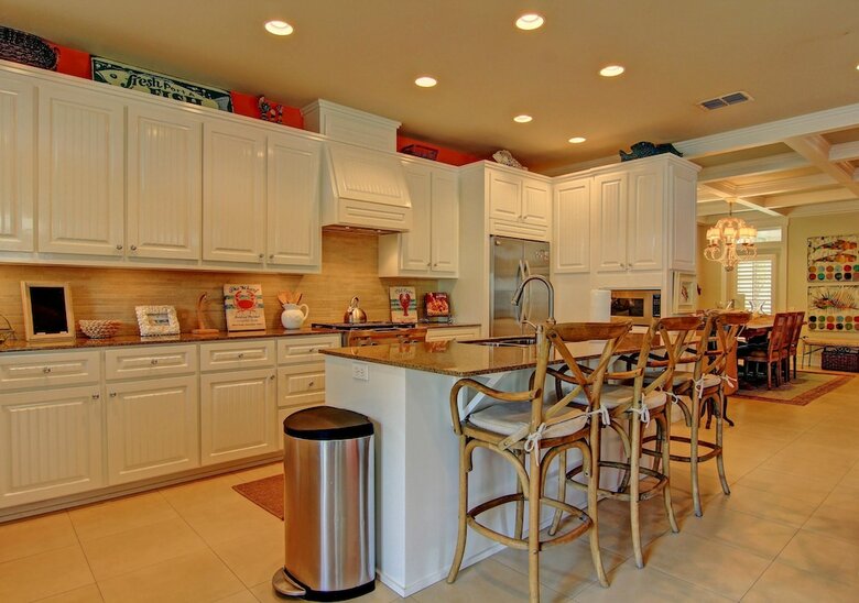 Cinnamon Shore- The Veranda 141 Be