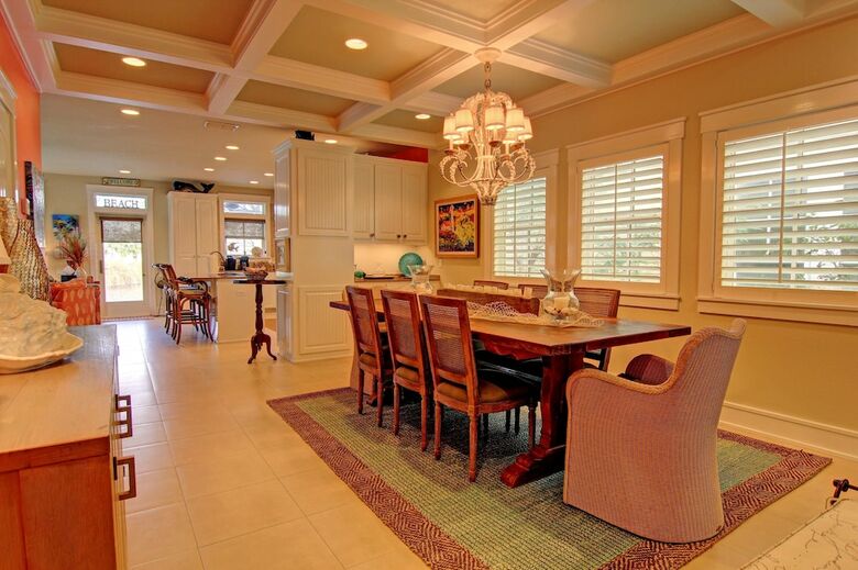 Cinnamon Shore- The Veranda 141 Be