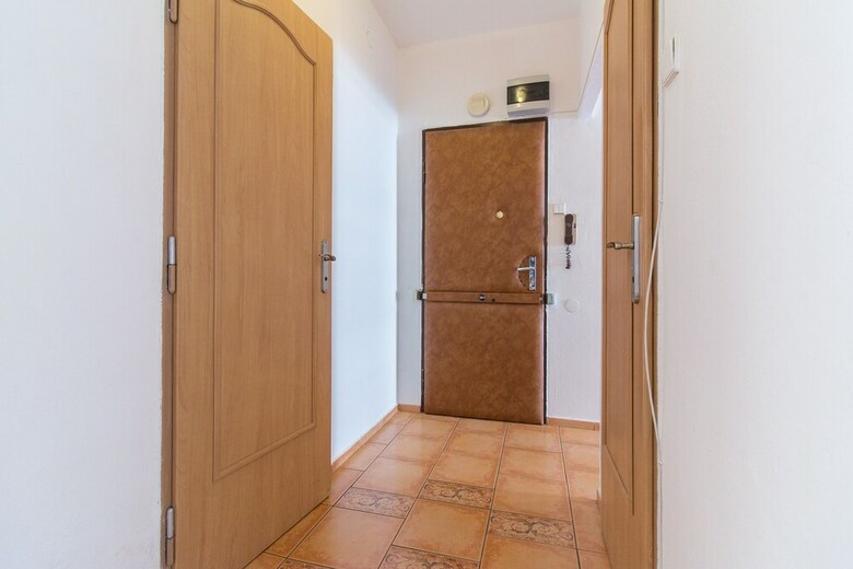 Large Apartment 1min Walk To Metro Andel By Easybnb