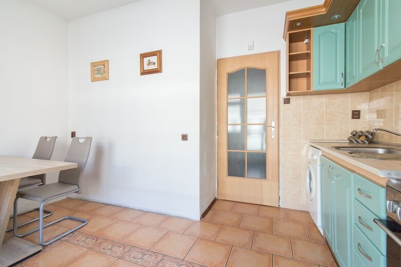 Large Apartment 1min Walk To Metro Andel By Easybnb