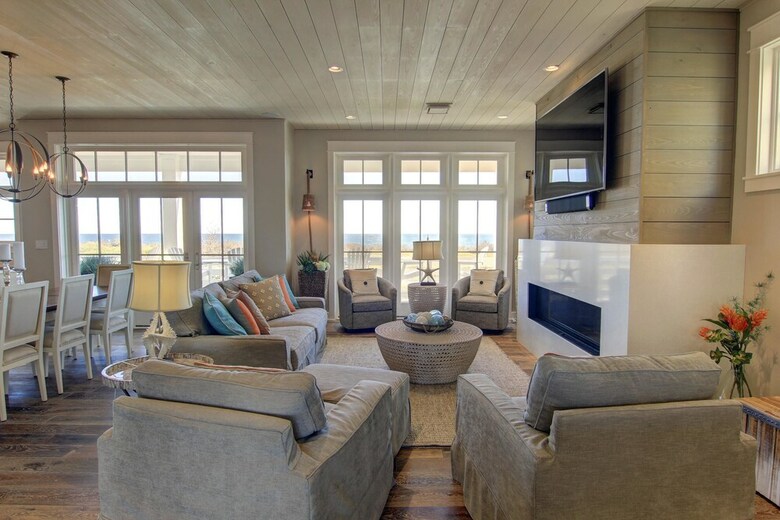 Cinnamon Shore- Barefoot Beach 236 Se