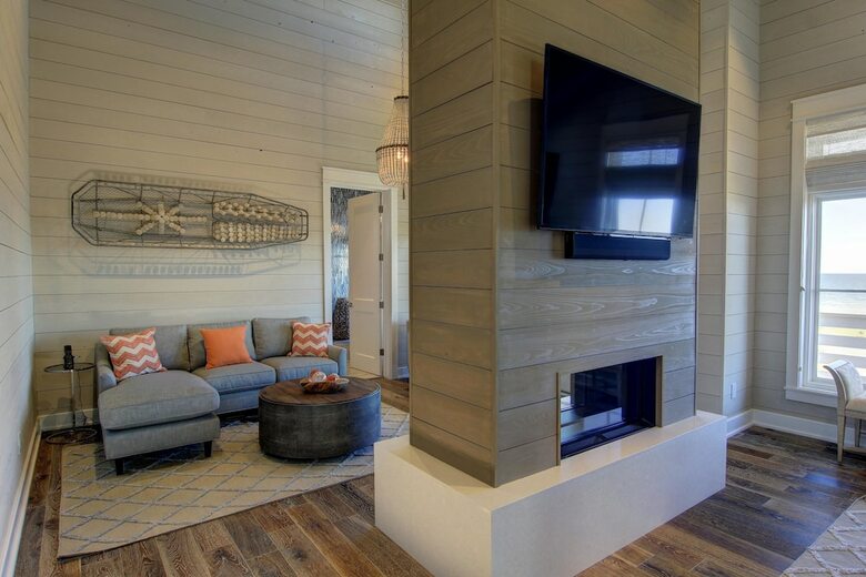 Cinnamon Shore- Barefoot Beach 236 Se