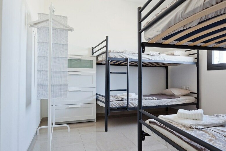 Hostal Rest Home Hostel