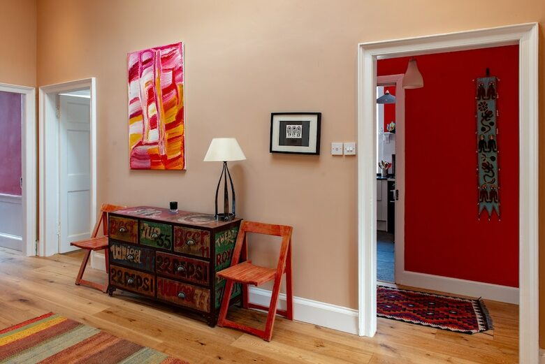 Apartamentos Stunning 4-bedroom Central Edinburgh