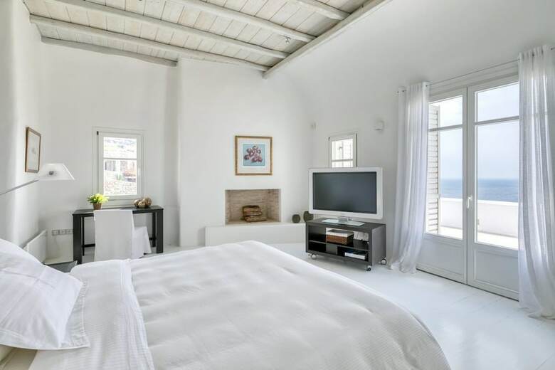 Crystal Villa 6 Bedroom