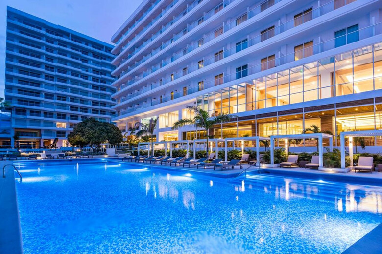 Hotel Santa Marta Marriott Resort Playa Dormida