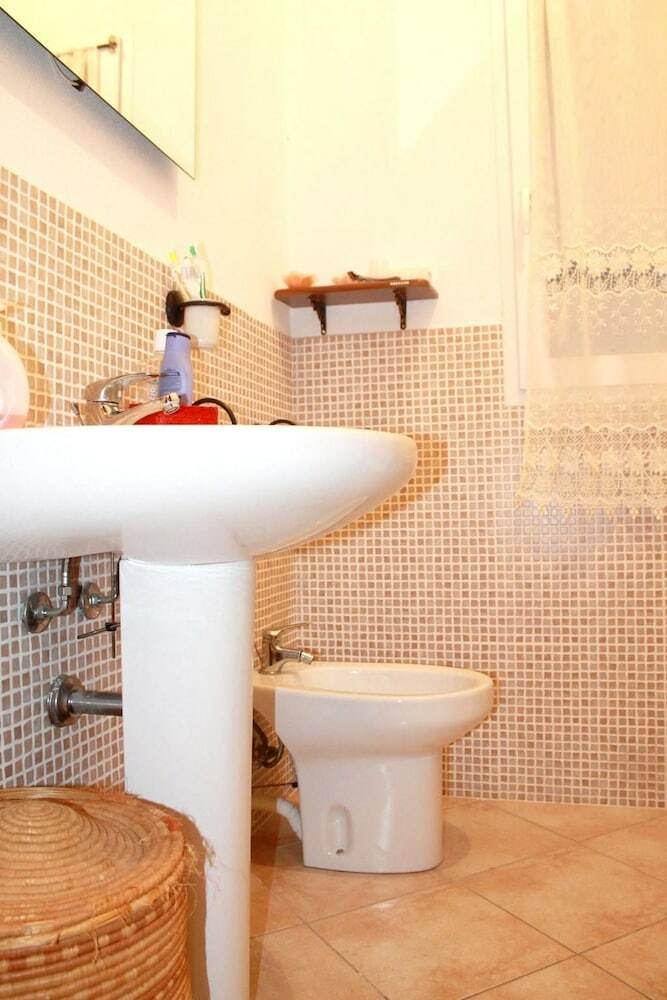 Apartment With 2 Bedrooms In Castelsardo - 500 M From The Beach