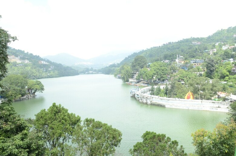 Hotel Lake Retreat Bhimtal