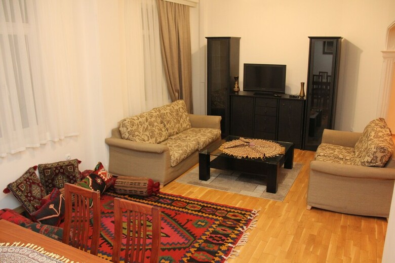 Aparthotel Old City Hotel And Apartments