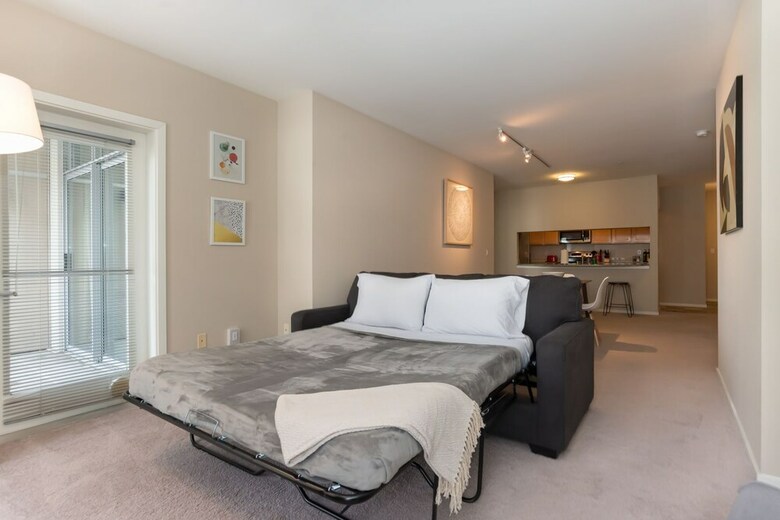Kasa Seattle Bellevue Apartments