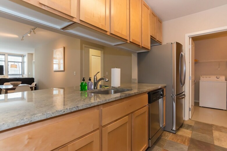 Kasa Seattle Bellevue Apartments