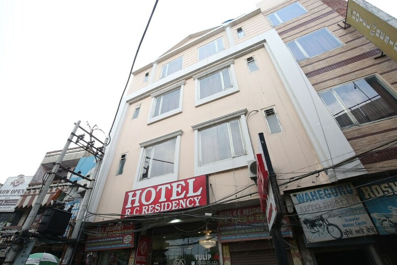 Oyo 18599 Hotel Rc Residency