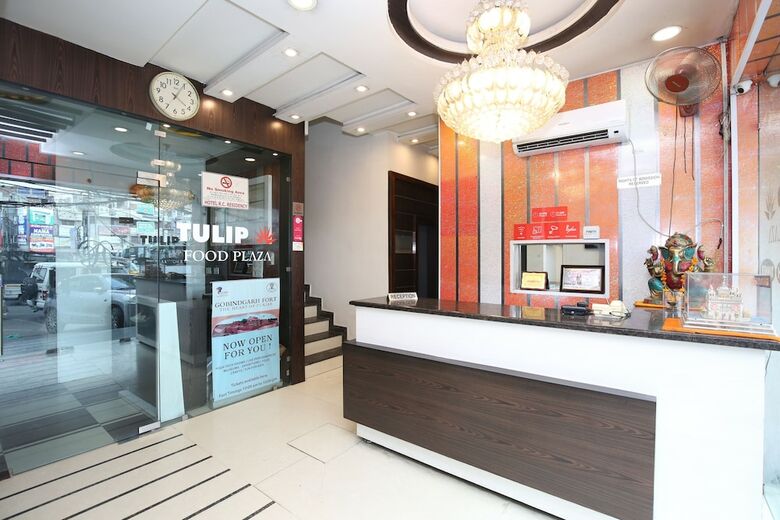 Oyo 18599 Hotel Rc Residency