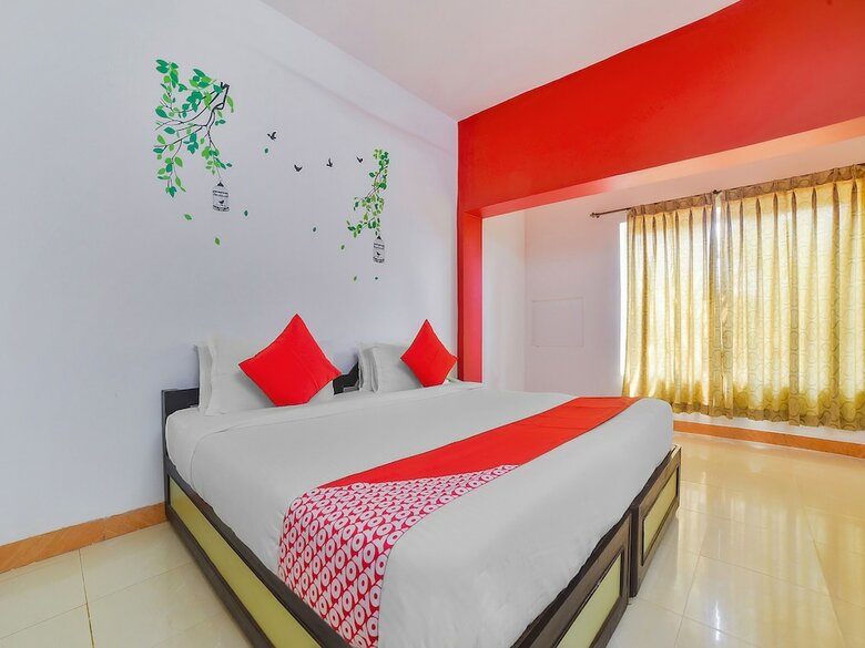 Hotel Oyo 28321 Nirvaah Calangute Beach Front