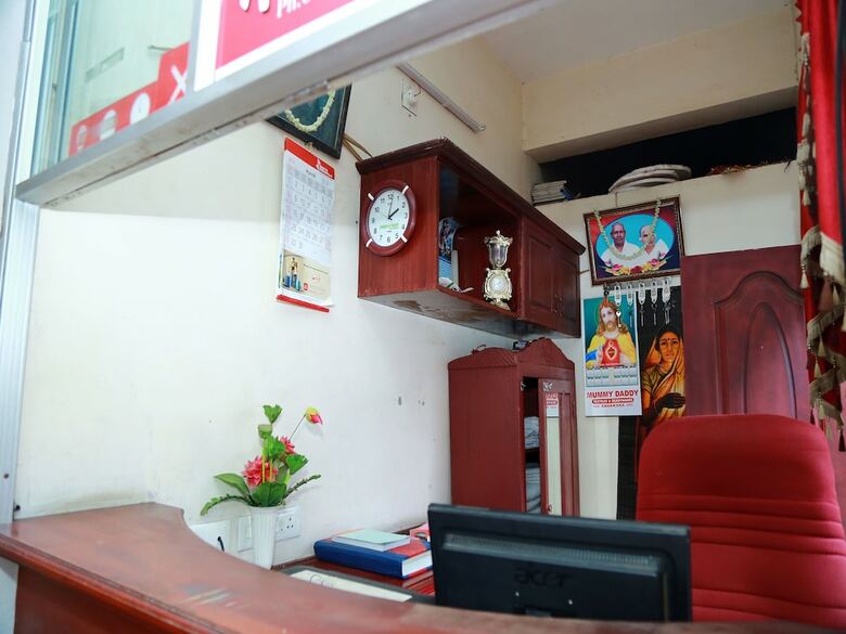 Hotel Oyo 15548 Mackal Residency