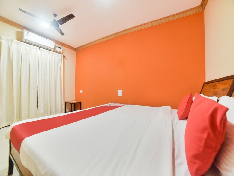 Hotel Oyo 29017 Ruby Residency