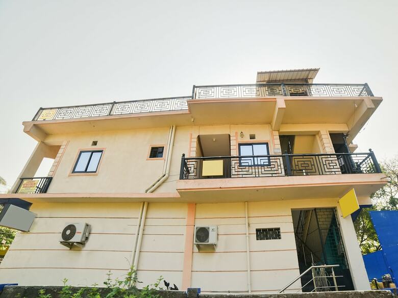 Hotel Oyo 29017 Ruby Residency