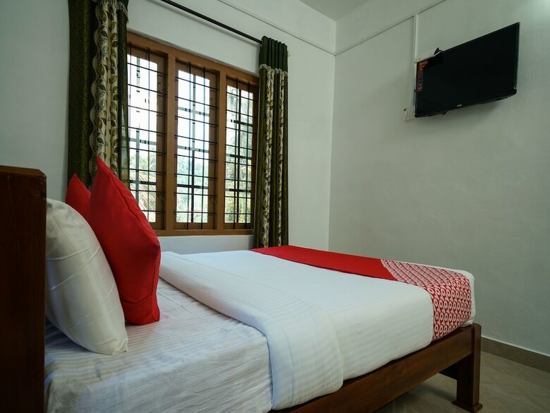 Hotel Oyo 13133 Le Grand