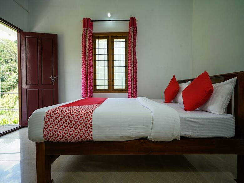 Hotel Oyo 13133 Le Grand