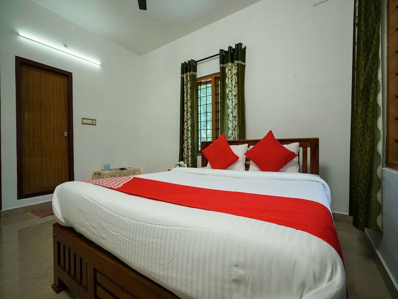 Hotel Oyo 13133 Le Grand