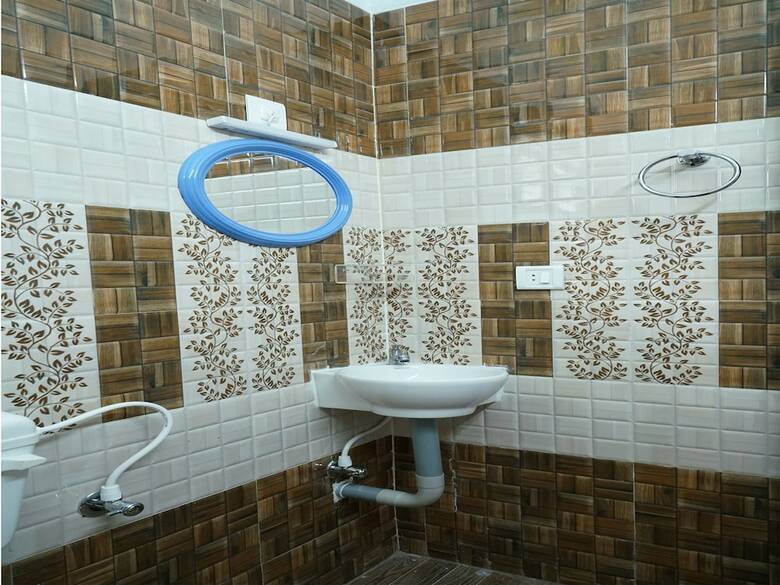 Hotel Oyo 13133 Le Grand