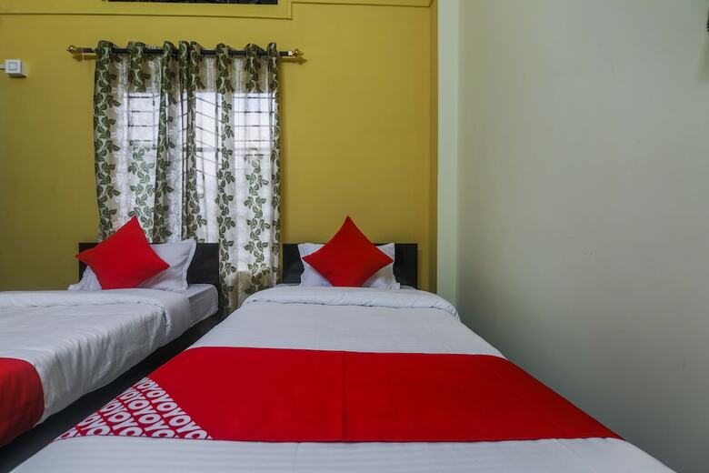 Hotel Oyo 18761 Nirvana