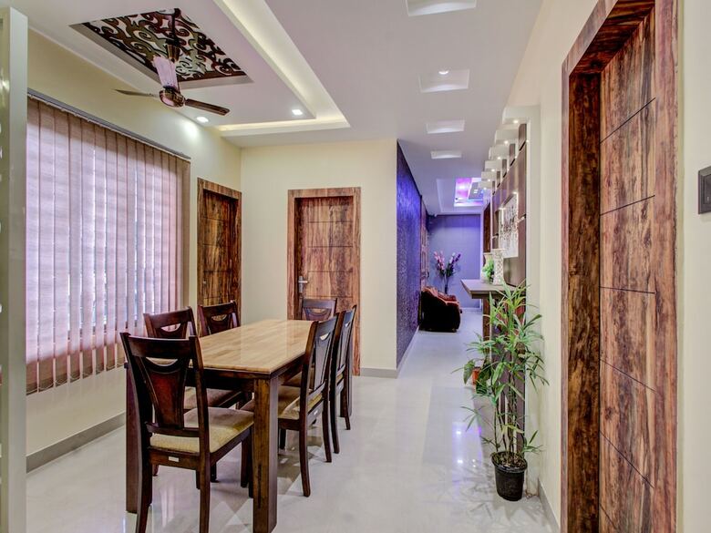 Hotel Oyo 15433 Bmg Residency