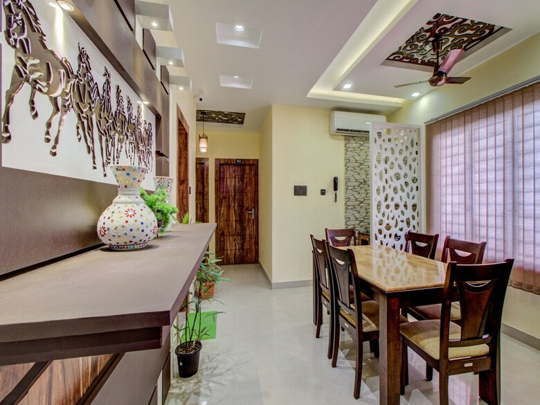 Hotel Oyo 15433 Bmg Residency