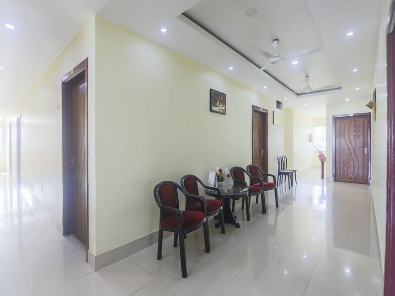 Hotel Oyo 23008 Labanya Holiday Home
