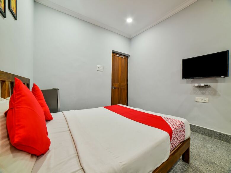 Hotel Oyo 29082 Pavitra Beach Home