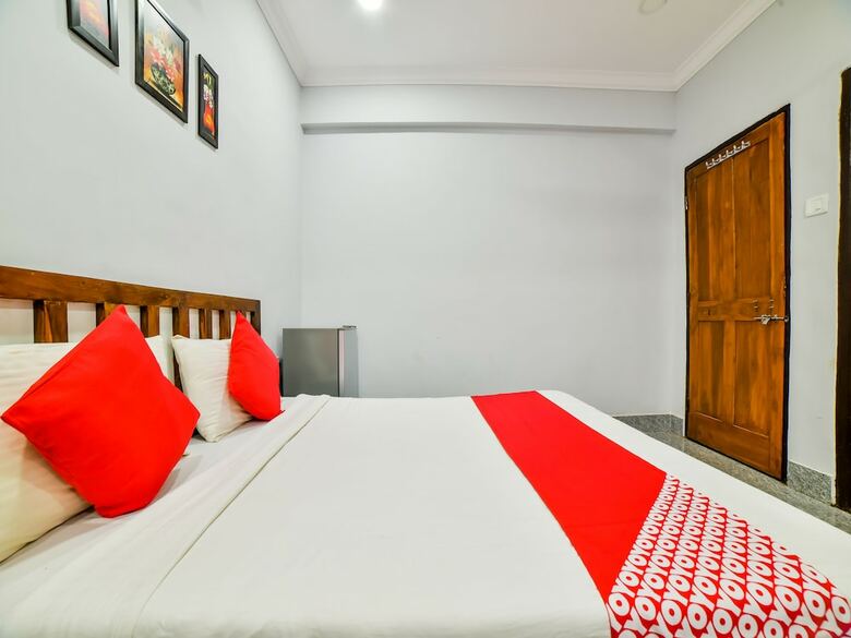 Hotel Oyo 29082 Pavitra Beach Home