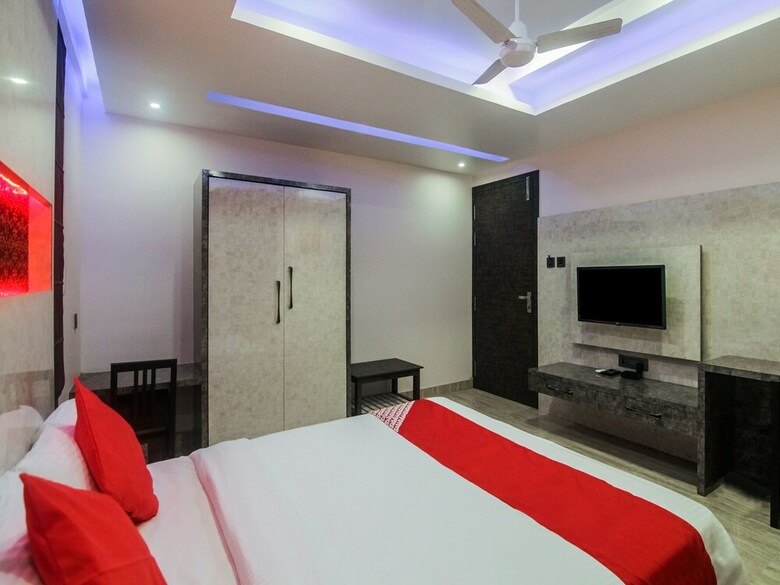 Hotel Oyo 17304 Ransu Residency