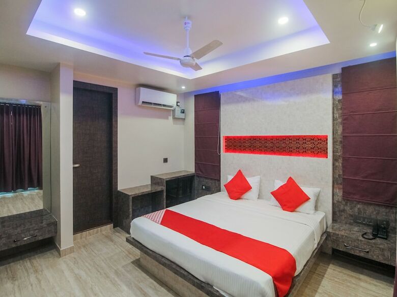 Hotel Oyo 17304 Ransu Residency