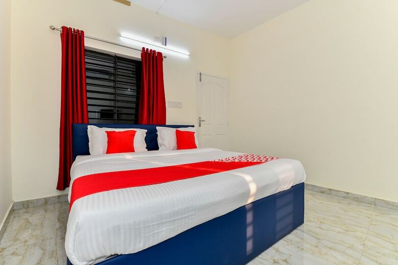 Hotel Oyo 26488 Athani Residency