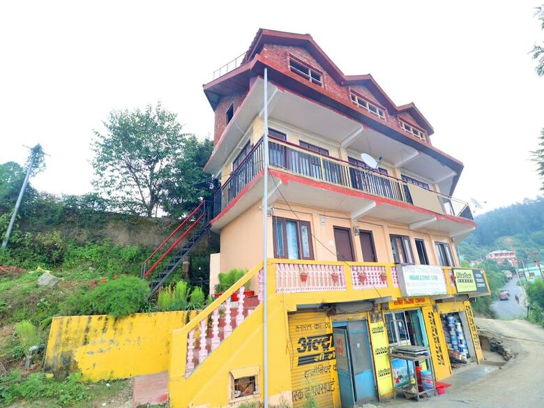 Hotel Oyo Home 18477 Cheerful Stay