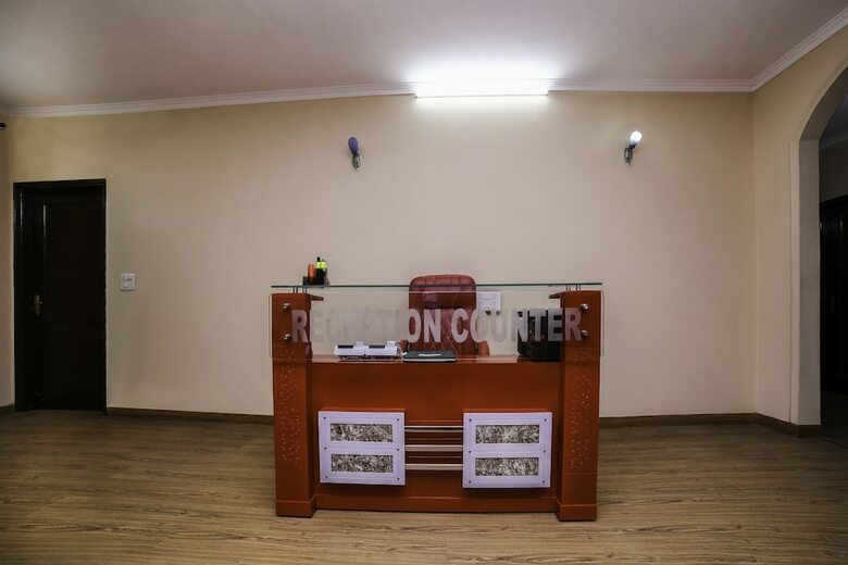 Hotel Oyo 26666 Refuge Home Stays