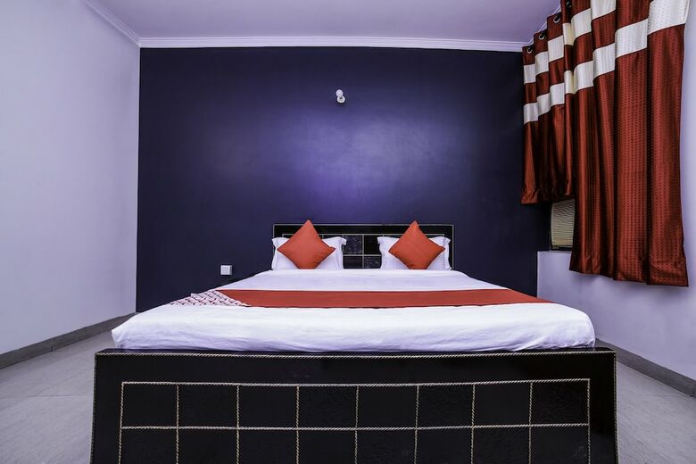 Hotel Oyo 26666 Refuge Home Stays