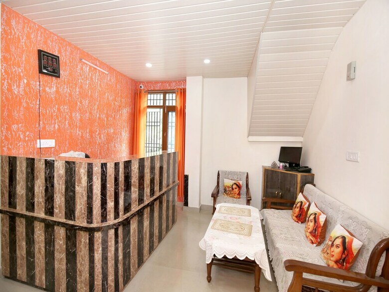 Hotel Oyo Home 15891 Cozy Stay