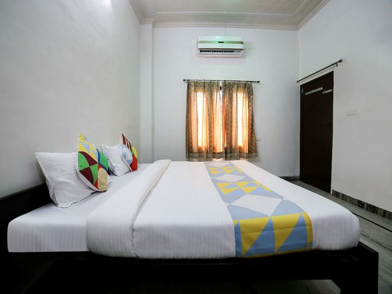 Oyo Home 22635 Modern Villa 3bhk