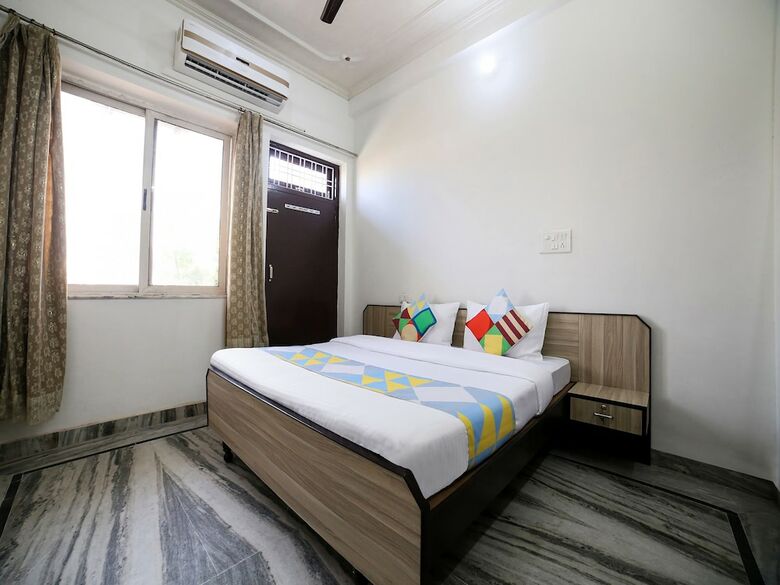 Oyo Home 22635 Modern Villa 3bhk