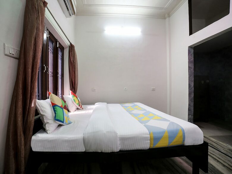 Oyo Home 22635 Modern Villa 3bhk