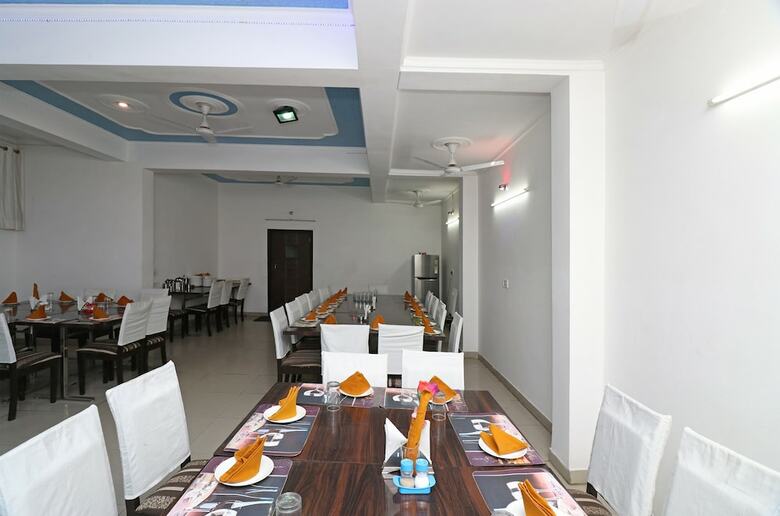 Hotel Oyo 22711 Rajni Guest House