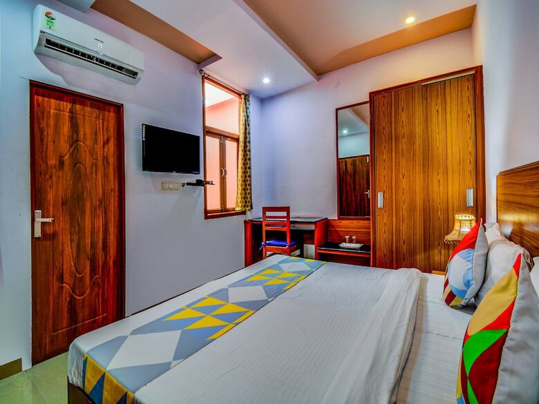 Hotel Oyo Home 18575 Luxury Stay