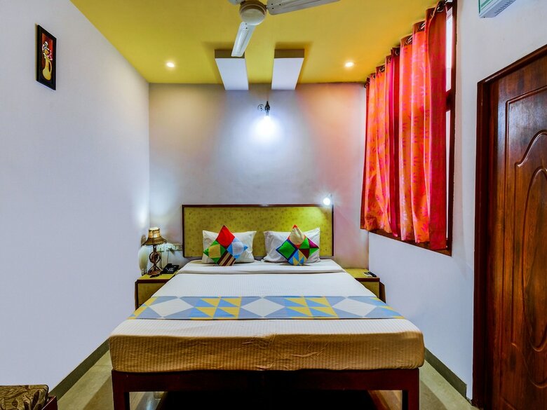 Hotel Oyo Home 18575 Luxury Stay