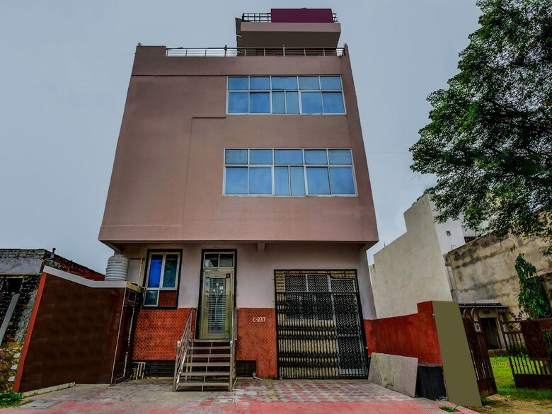 Hotel Oyo Home 18575 Luxury Stay