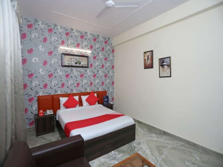 Hotel Oyo 19331 Homeystay